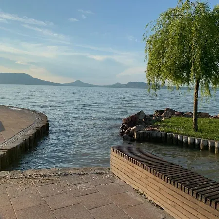 Beach Resort Fonyod アパート *