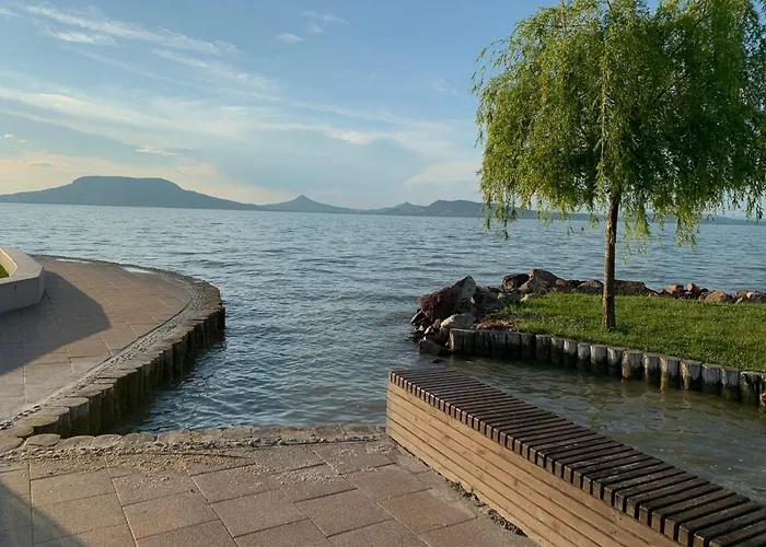 Beach Resort Fonyód Apartamento *