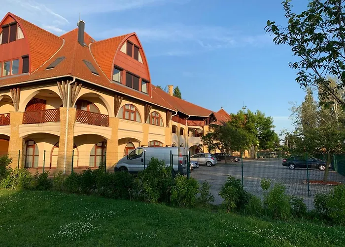 Beach Resort Fonyód Apartamento